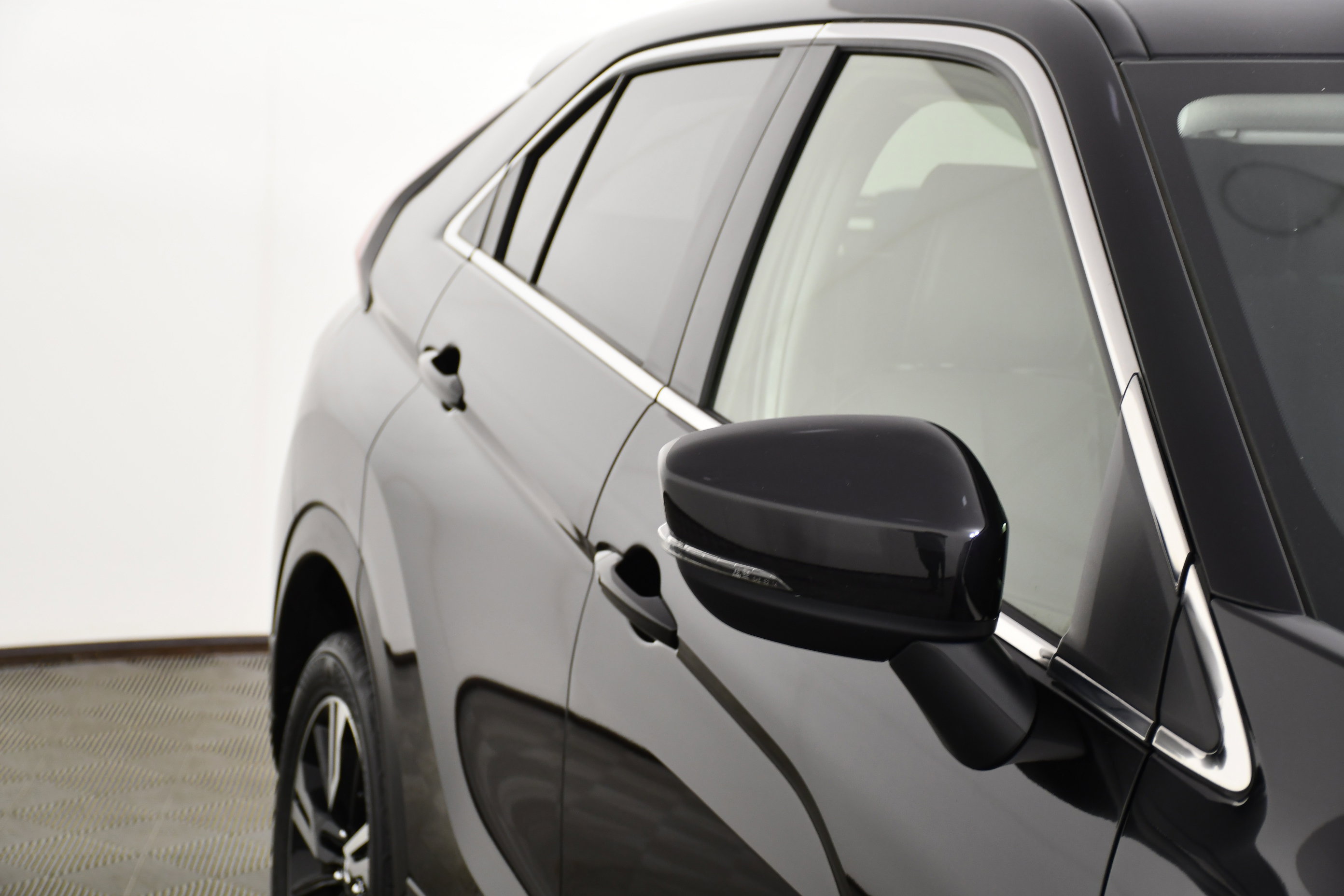 Used 2024 Mitsubishi Eclipse Cross SE AWD/4WD image 14