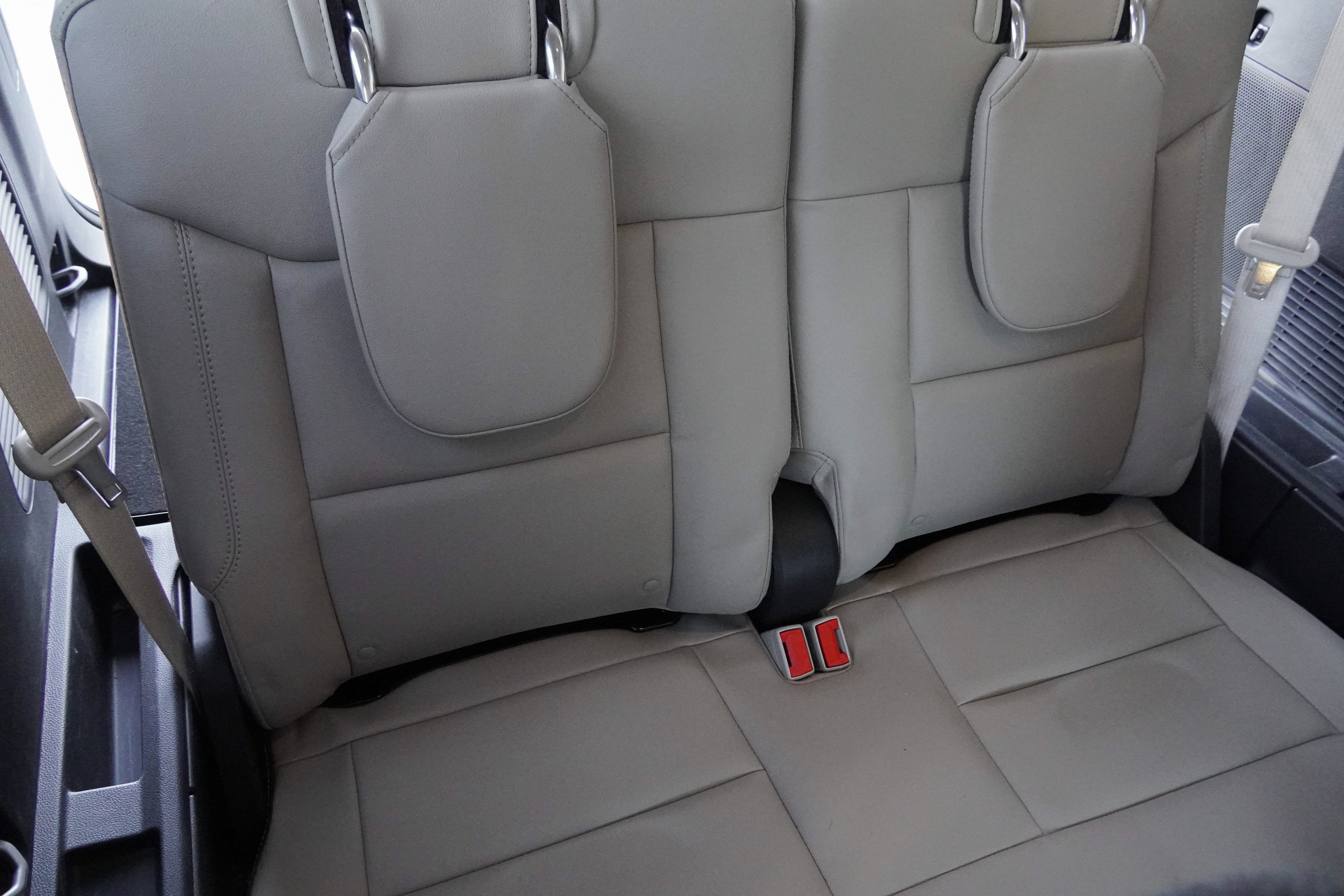 Used 2024 Ford Explorer Limited RWD image 36