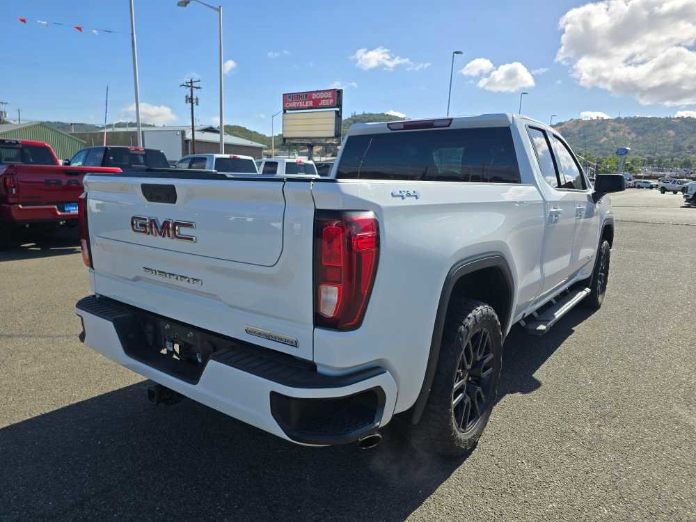 Used 2022 GMC Sierra 1500 Elevation AWD/4WD image 3