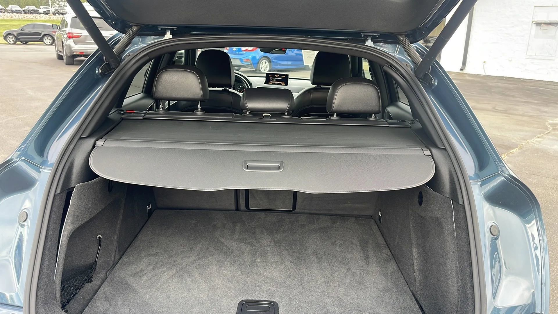 Used 2018 Audi Q3 2.0T Premium w/ Convenience Package image 13