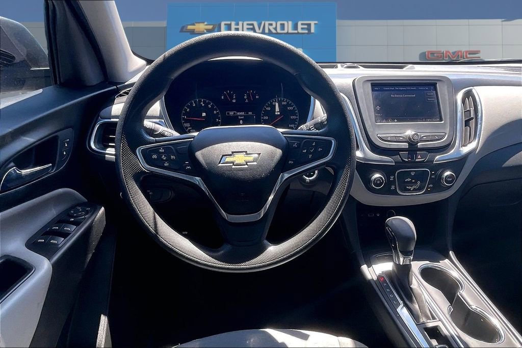 Used 2022 Chevrolet Equinox LS AWD/4WD image 8