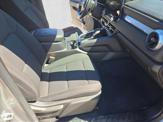 Used 2025 Chevrolet Colorado LT RWD image 19