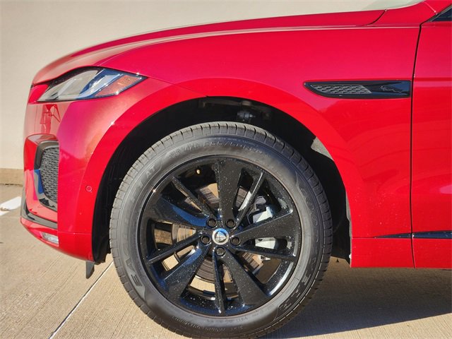 Used 2025 Jaguar F-PACE R-Dynamic S image 9