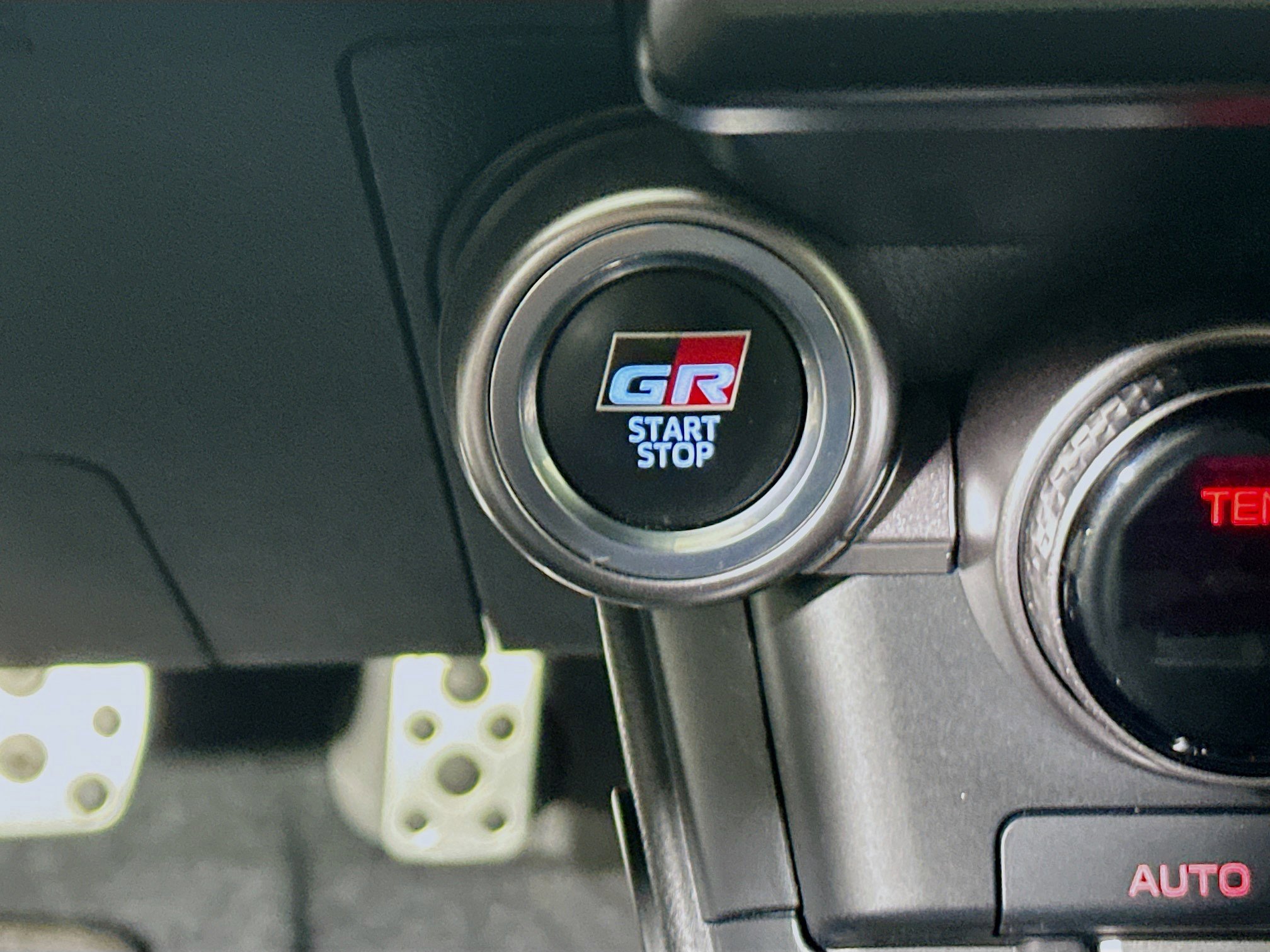 Used 2022 Toyota GR86 Premium RWD image 20