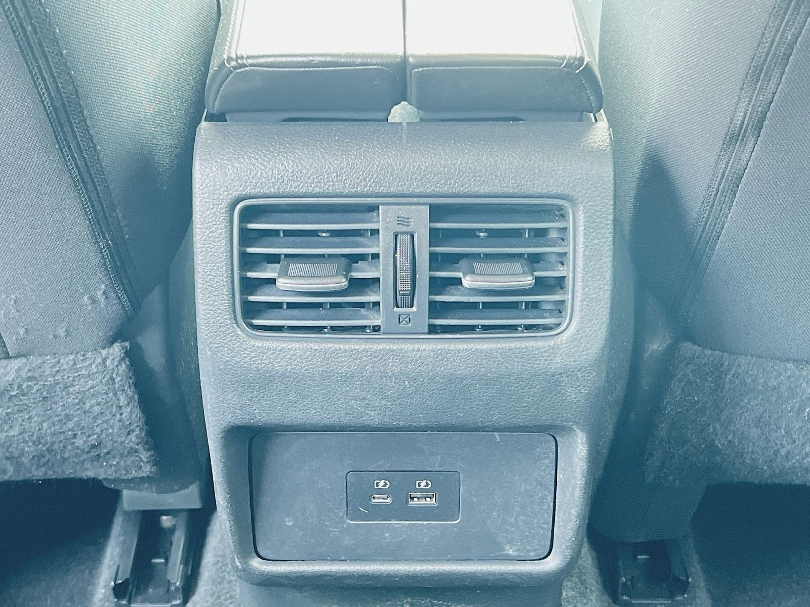 Used 2021 Nissan Rogue SV image 22