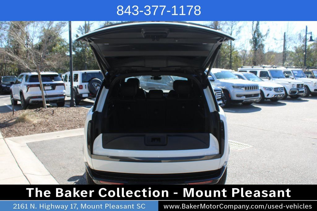 Used 2023 Land Rover Range Rover SE AWD/4WD image 7