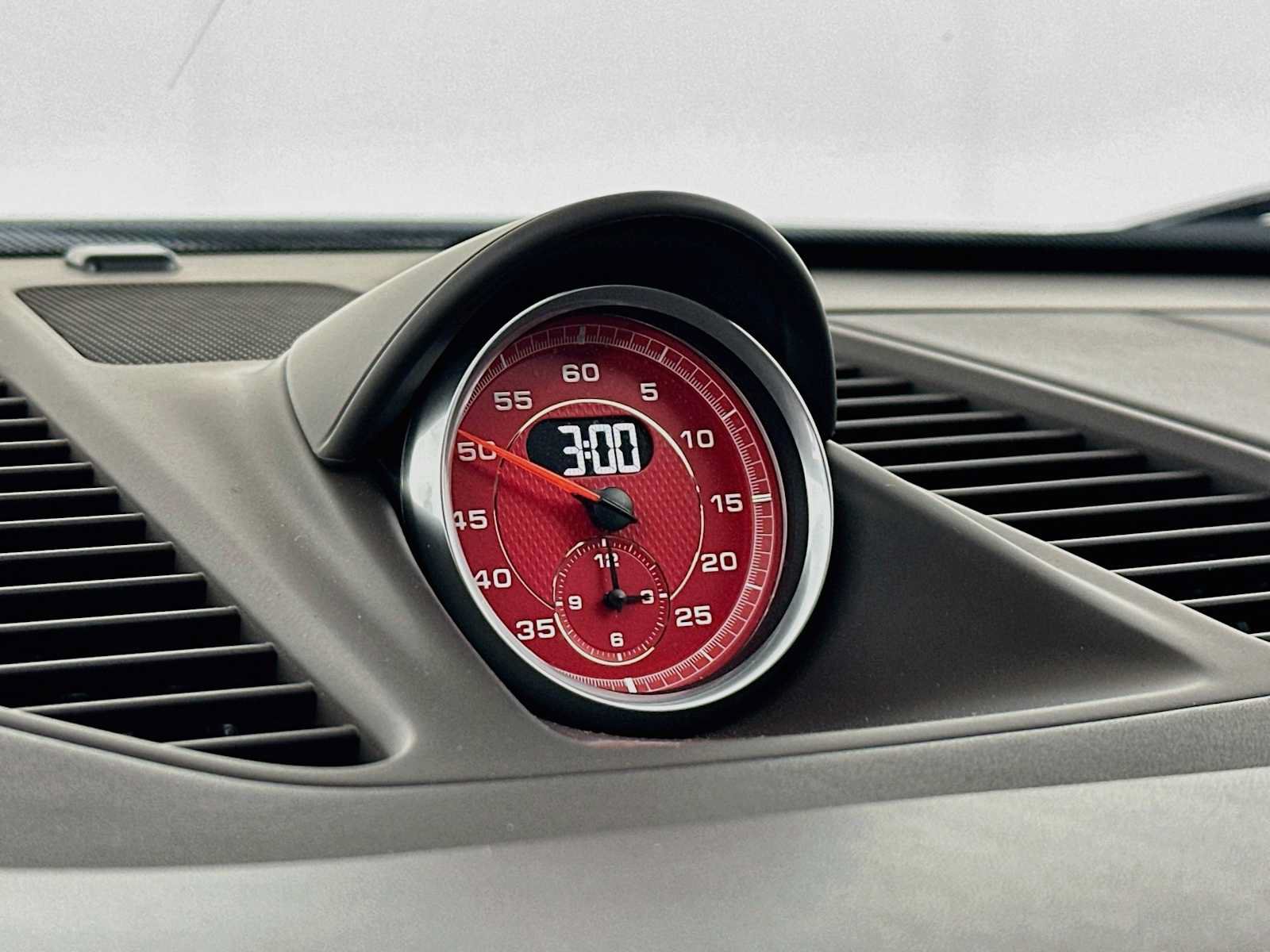 Certified 2019 Porsche 911 Carrera GTS RWD image 16