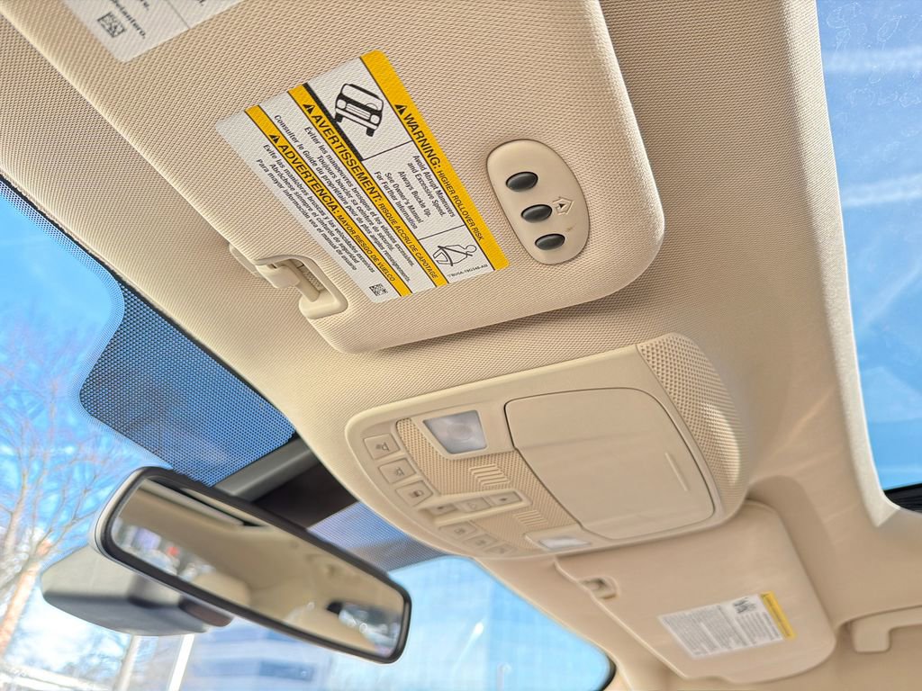 Used 2016 Lincoln MKC Reserve image 30