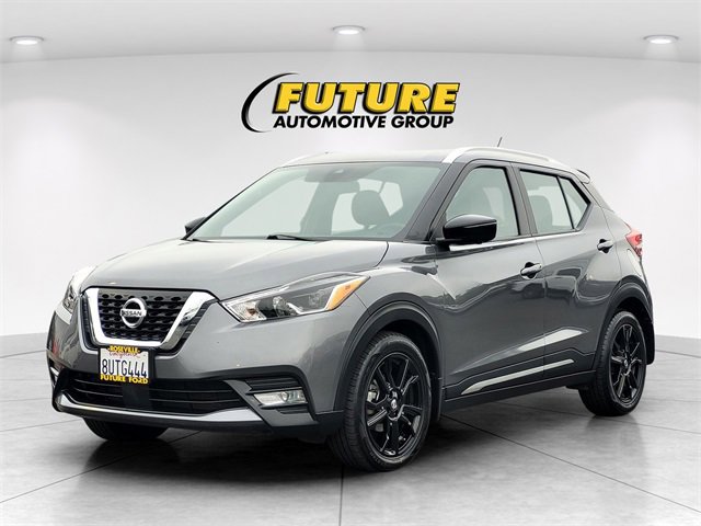 Used 2020 Nissan Kicks SR image 8