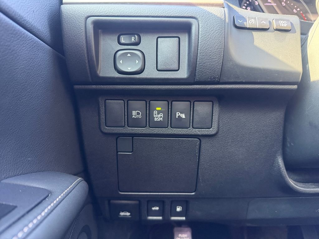 Used 2015 Lexus ES 350 image 22