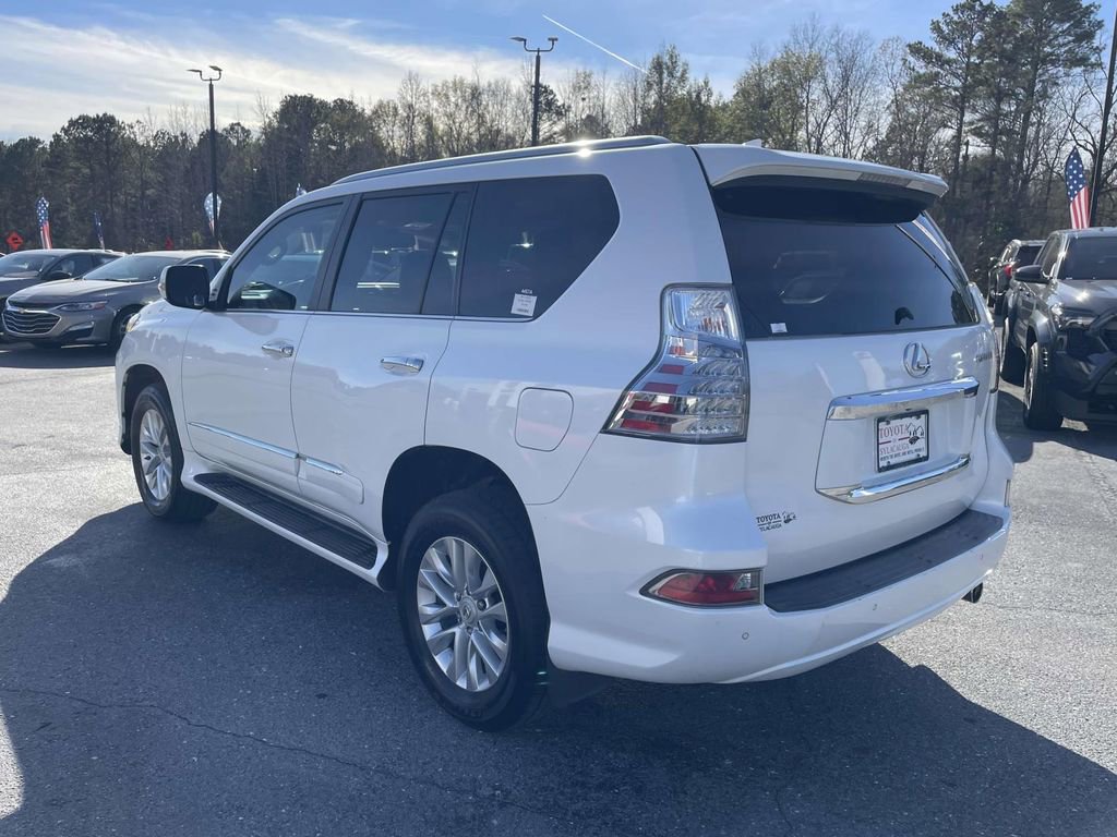 Used 2017 Lexus GX 460 Premium image 5