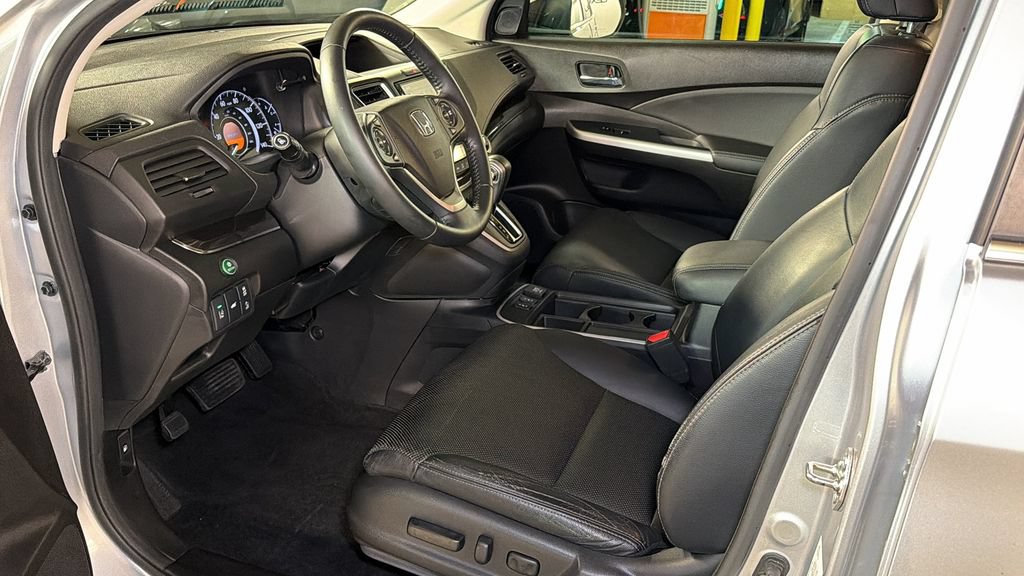 Used 2016 Honda CR-V Touring image 21
