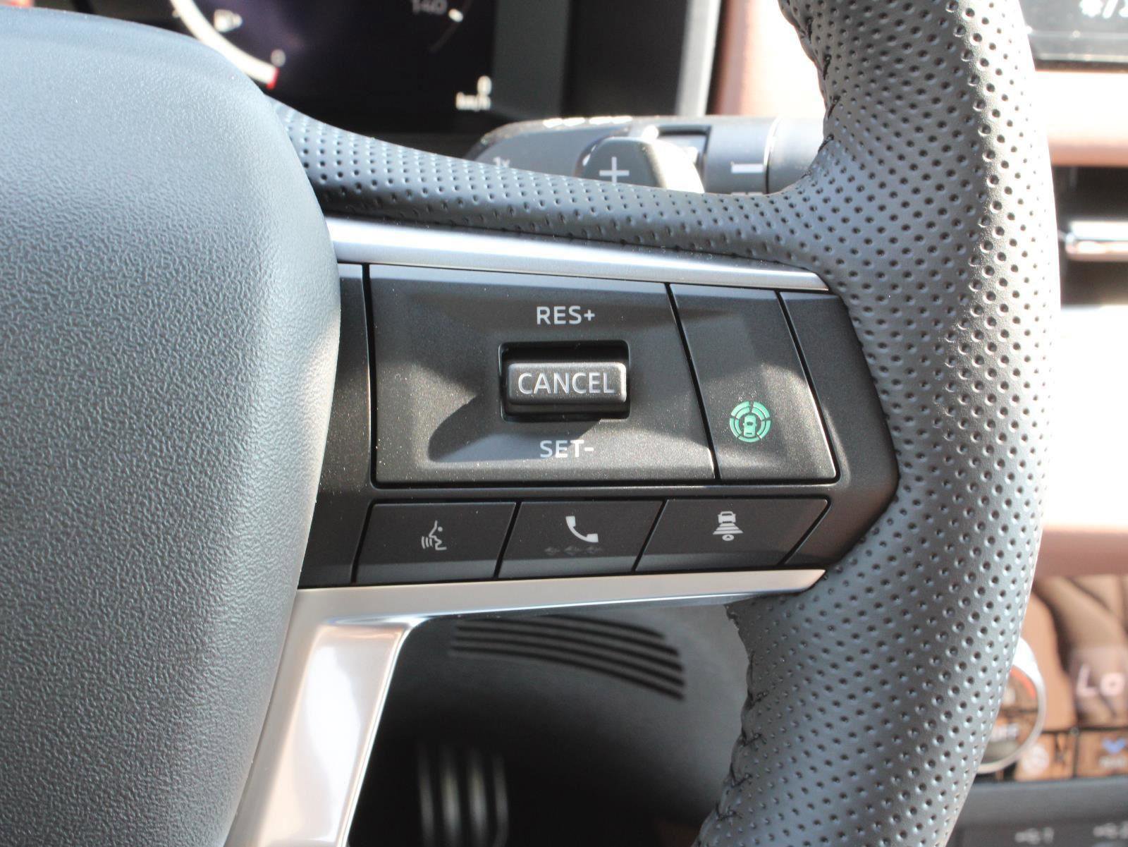 New 2025 Mitsubishi Outlander SEL image 33