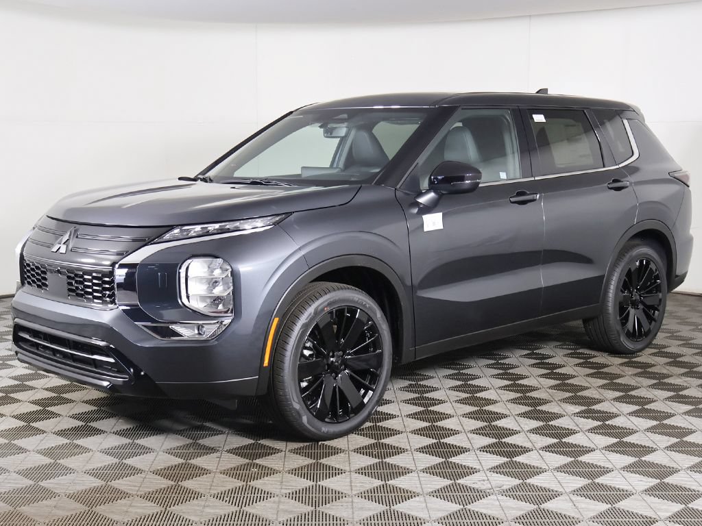 New 2026 Mitsubishi Outlander LE AWD/4WD image 8