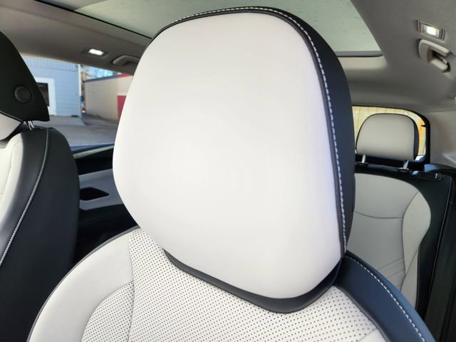 New 2026 Volkswagen Tiguan SE image 13