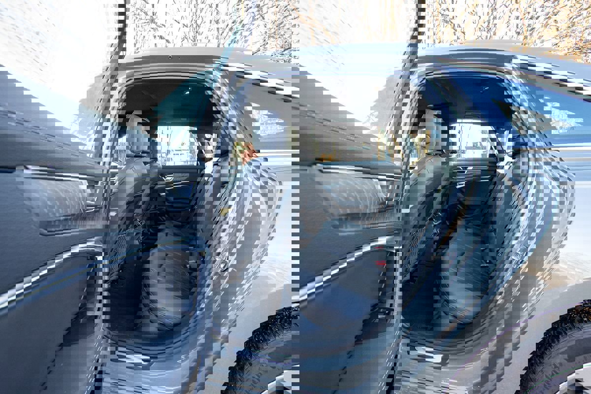 Used 2024 Audi A6 Premium Plus image 27