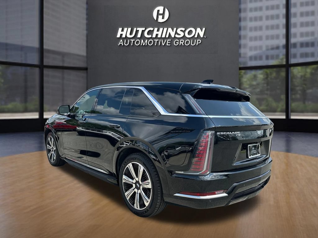 Certified 2025 Cadillac Escalade IQ Luxury 2 AWD/4WD image 5