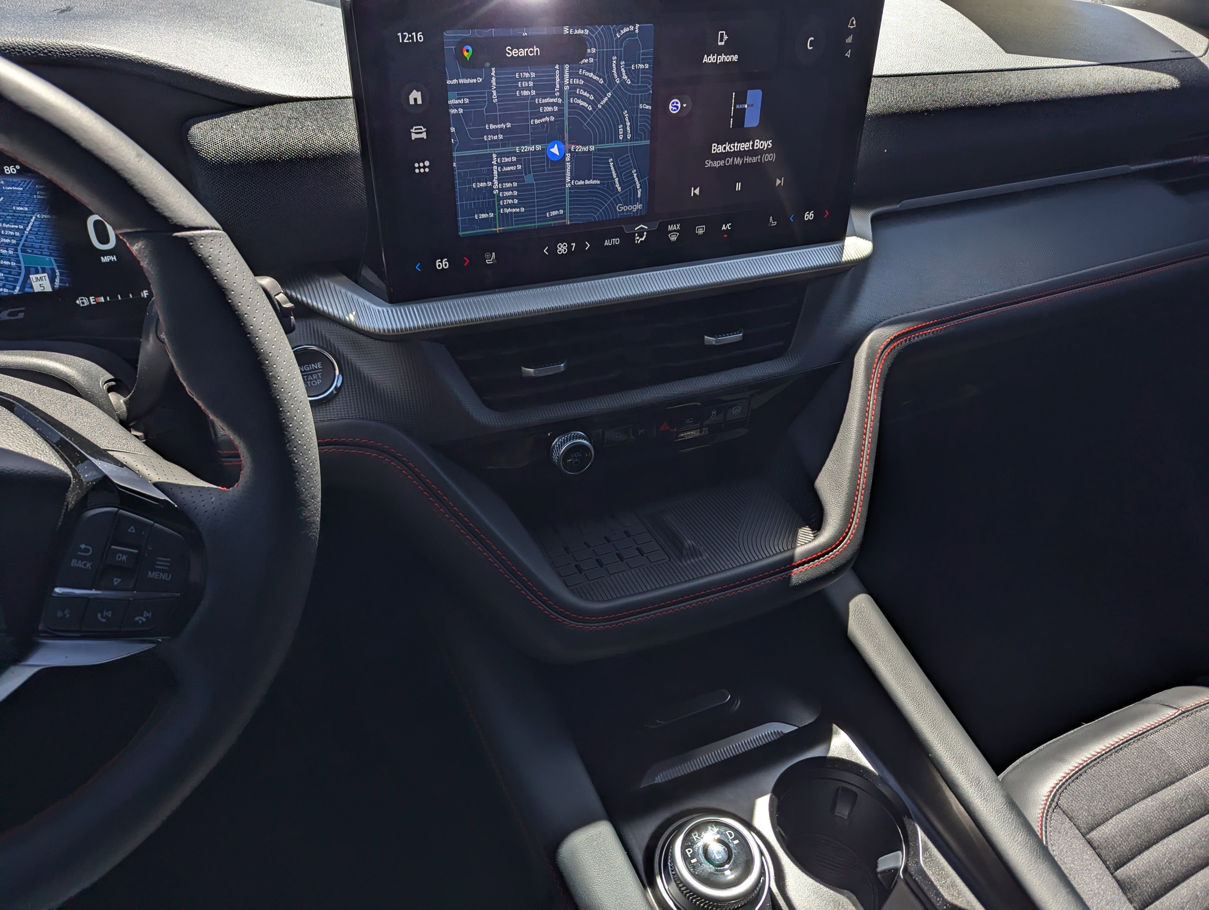 Certified 2025 Ford Explorer ST-Line w/ Premium Package image 12