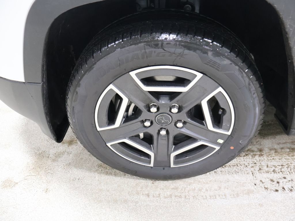 New 2026 Jeep Cherokee Limited image 9