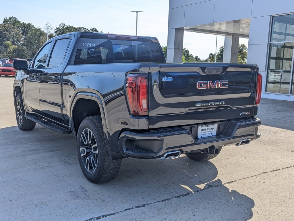 New 2026 GMC Sierra 1500 AT4 w/ AT4 Premium Package AWD/4WD image 9