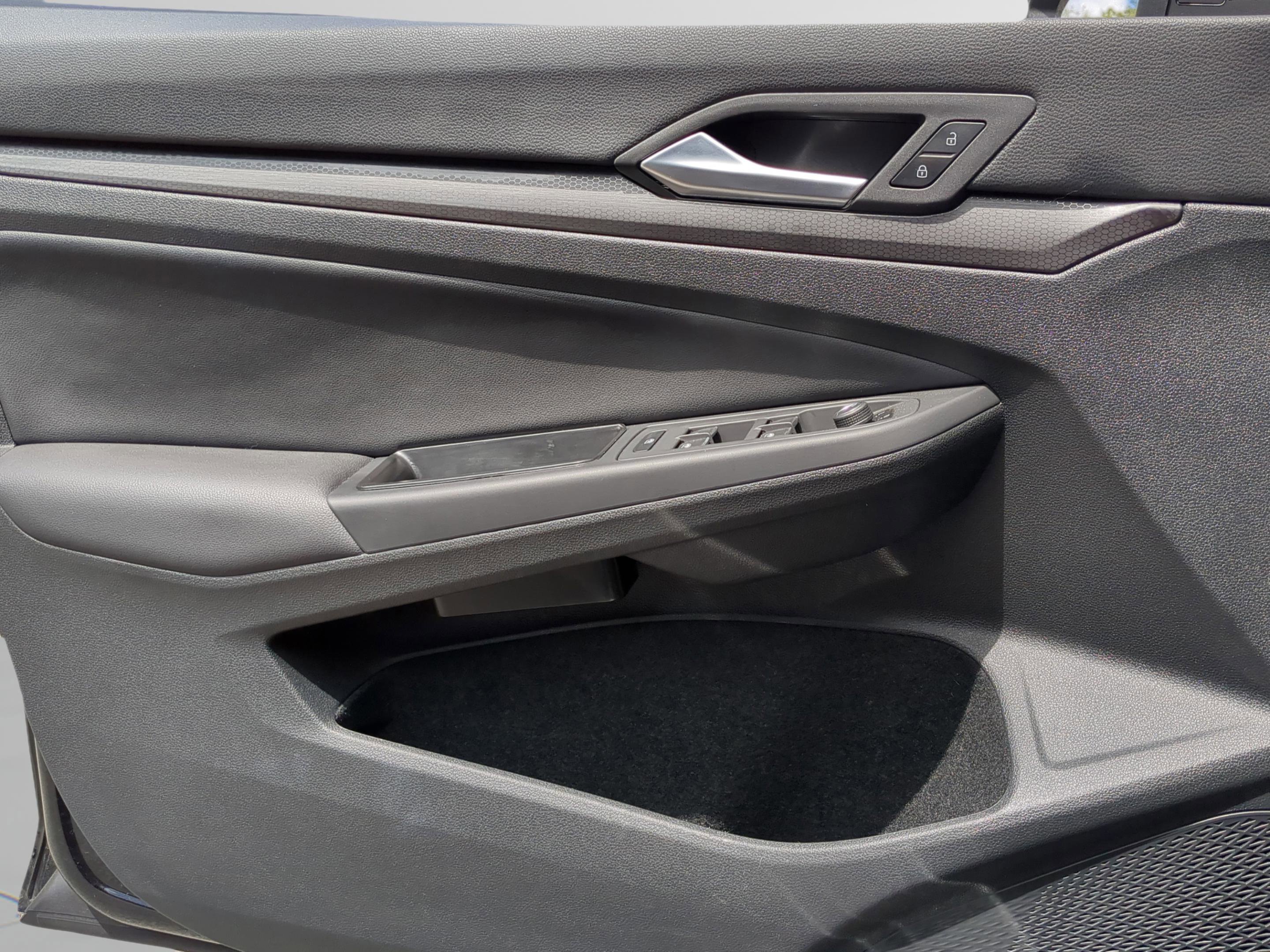 Used 2023 Volkswagen GTI Autobahn image 19