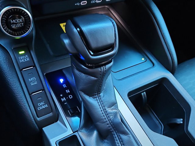 Used 2024 Toyota Land Cruiser image 12