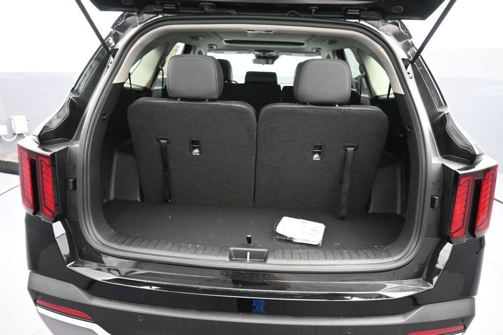 New 2026 Kia Sorento S w/ S Panoramic Sunroof Package FWD image 23