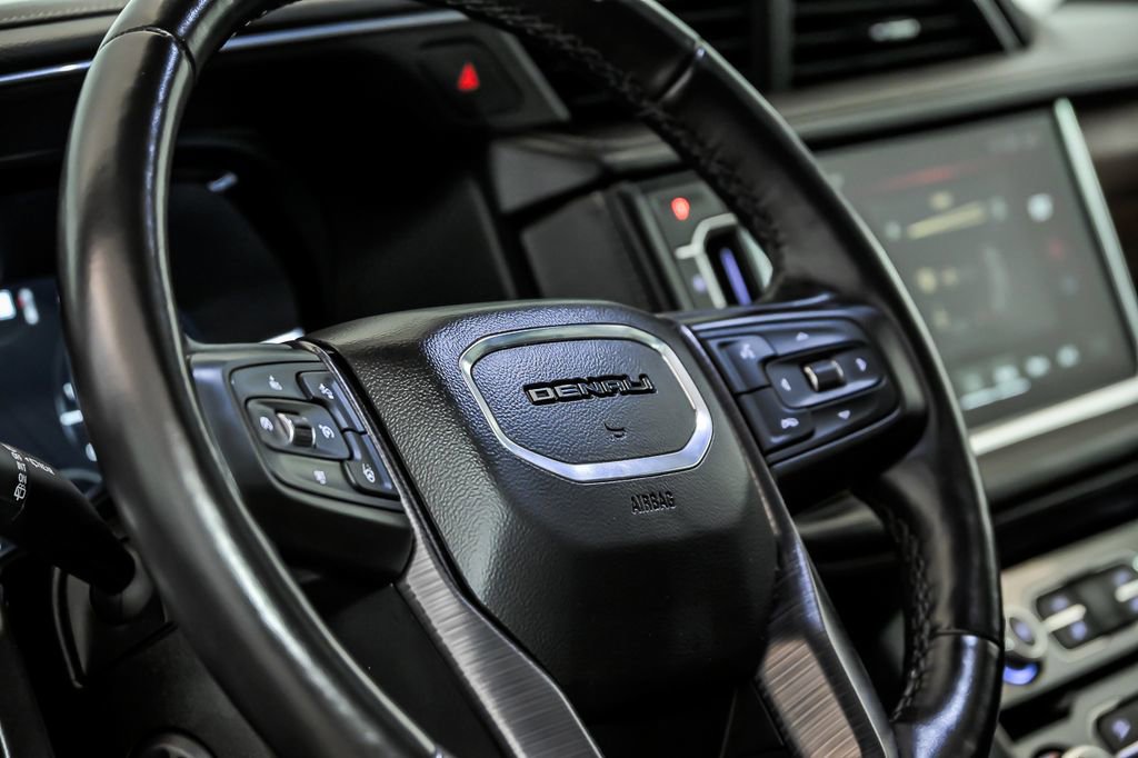 Used 2023 GMC Yukon XL Denali Ultimate image 19