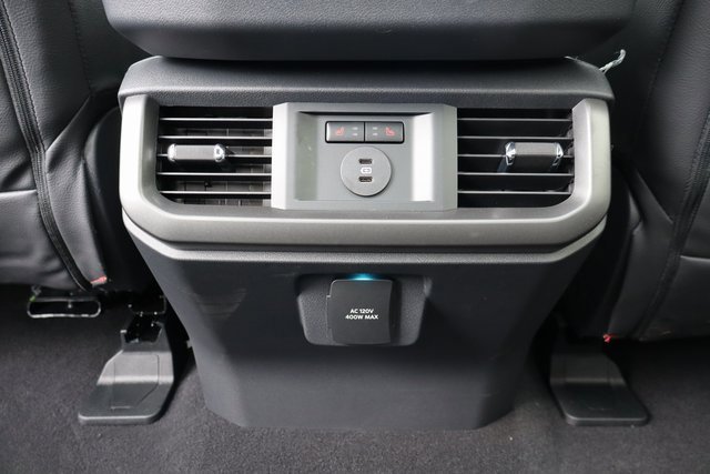 New 2025 Ford F150 Lariat w/ Equipment Group 502A High image 43