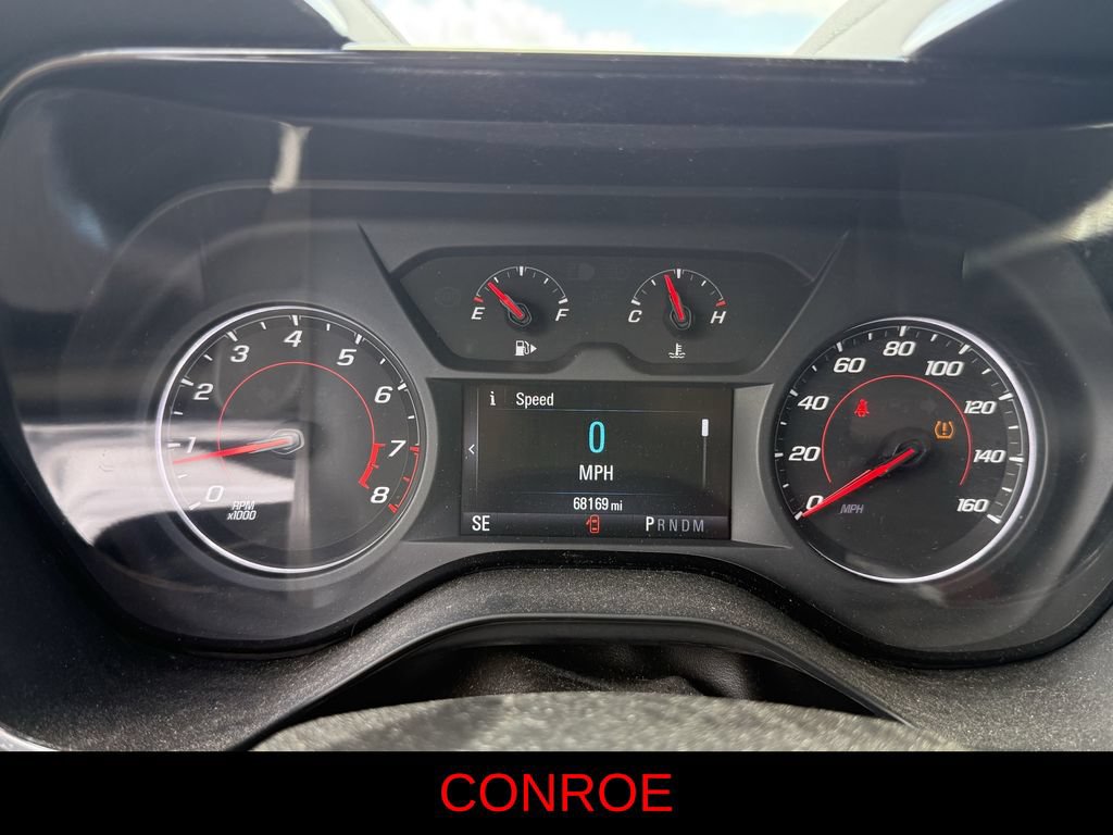 Used 2017 Chevrolet Camaro LT RWD image 21