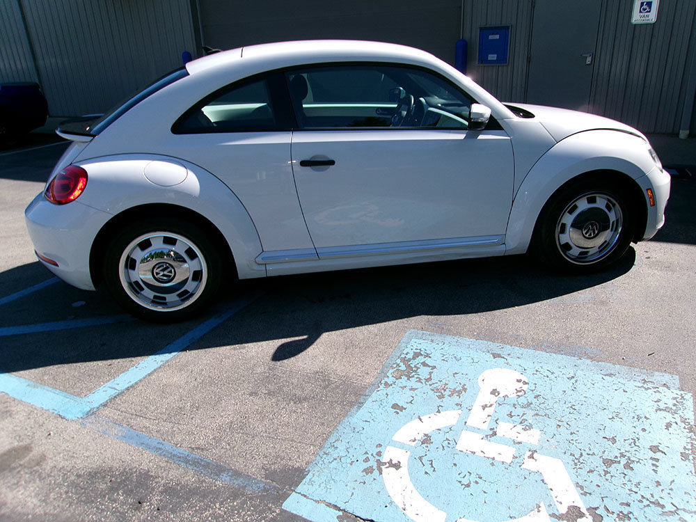 Used 2015 Volkswagen Beetle 1.8T Classic FWD image 7