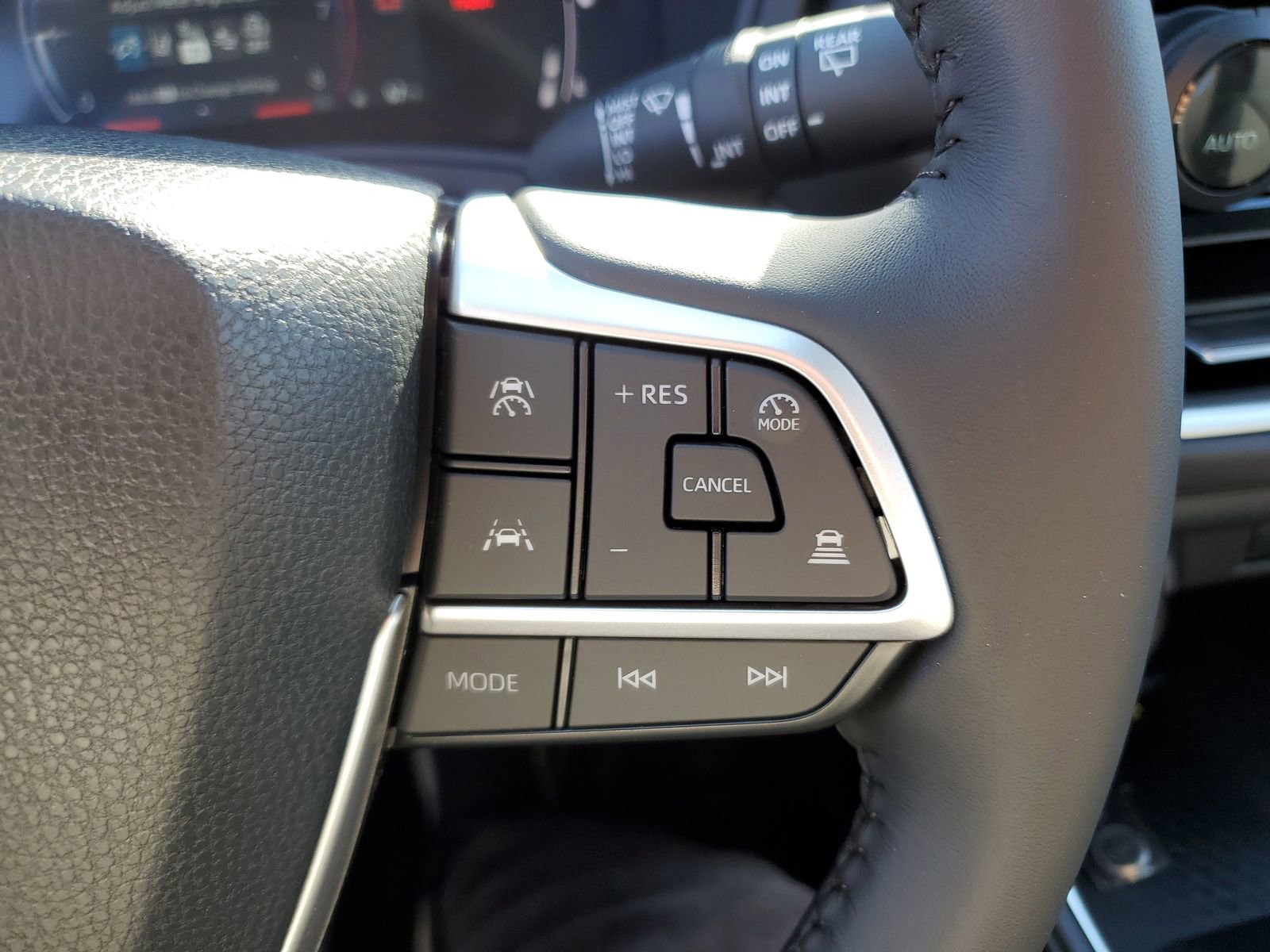 New 2026 Toyota Grand Highlander XLE image 24