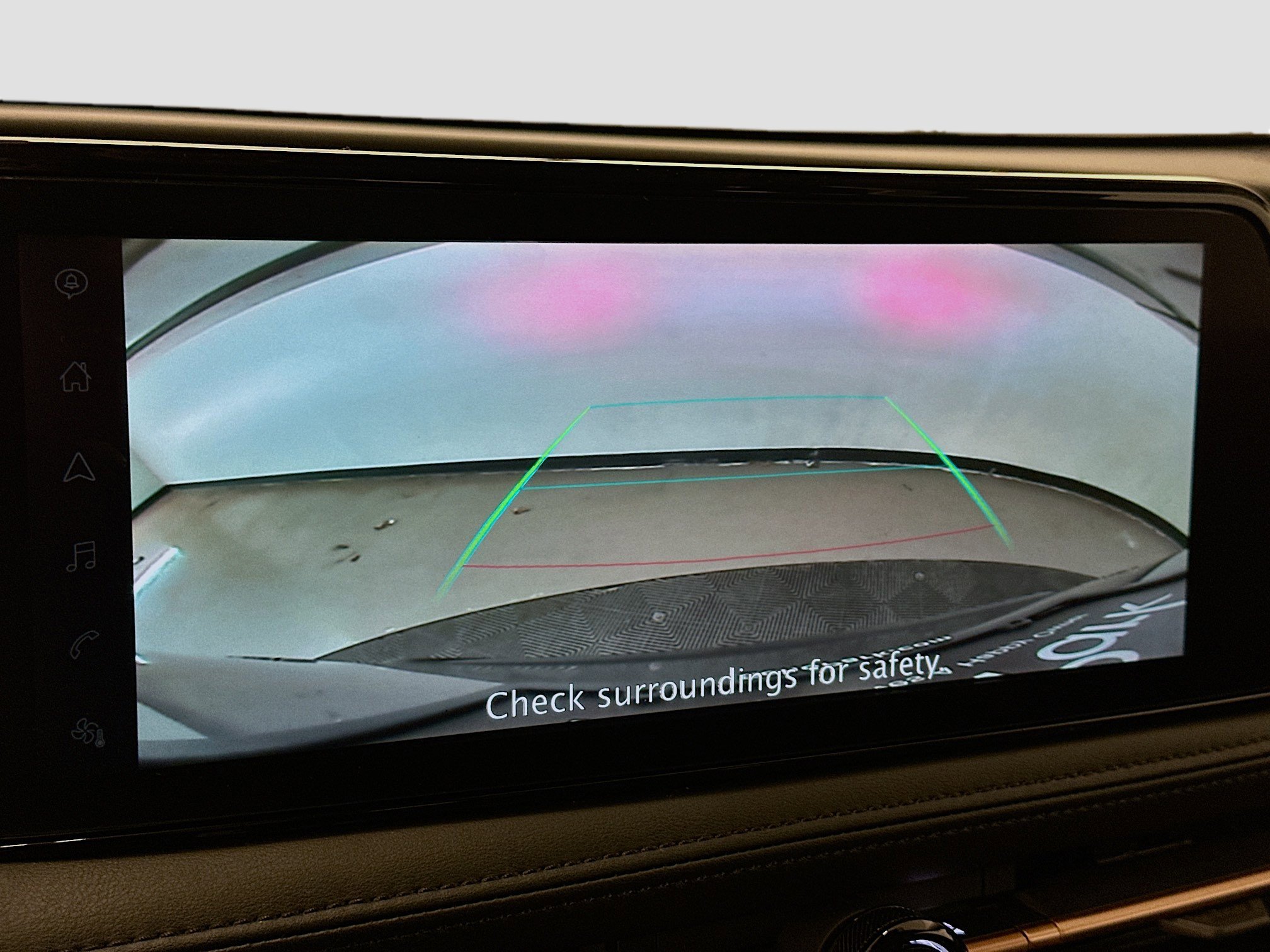 Used 2024 Nissan Ariya AWD image 23