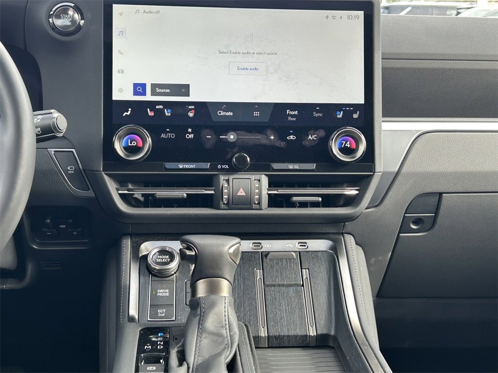 Used 2025 Lexus GX 550 image 15