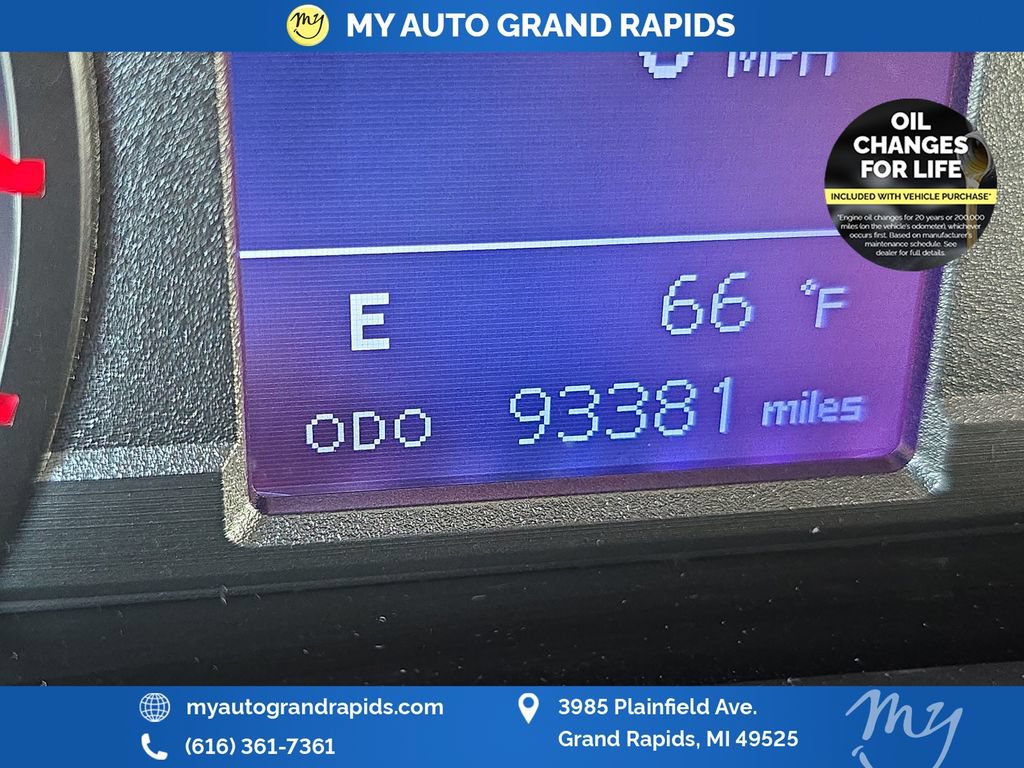 Used 2017 Toyota 4Runner TRD Off-Road Premium AWD/4WD image 18