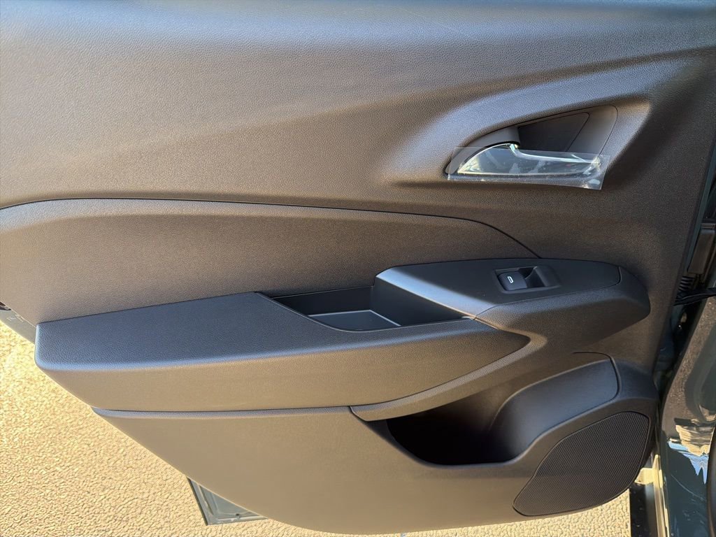 New 2026 Chevrolet Trax LT w/ Driver Confidence Package image 31