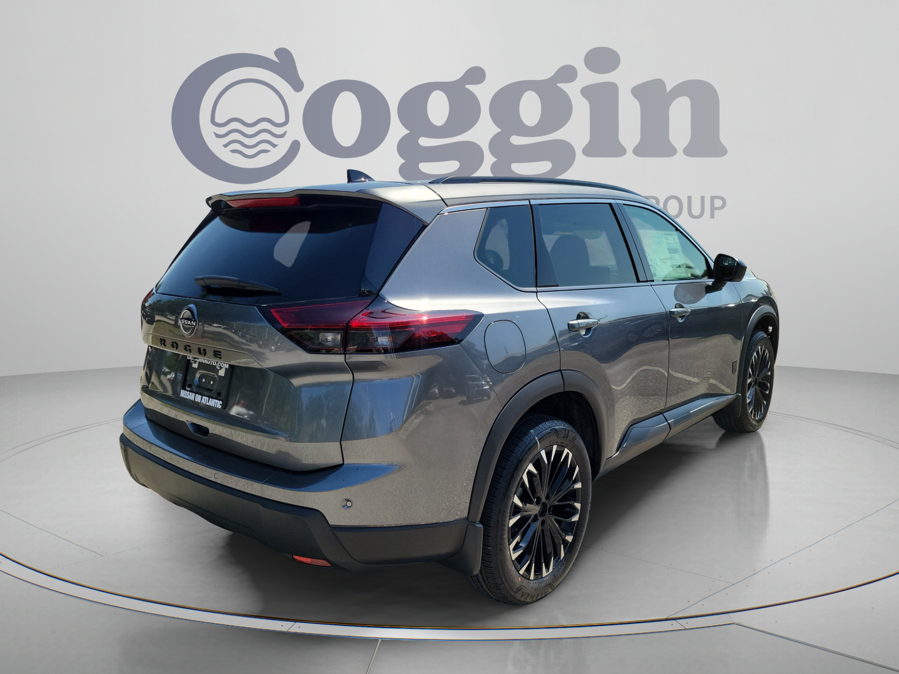 New 2026 Nissan Rogue Dark Armor FWD image 5