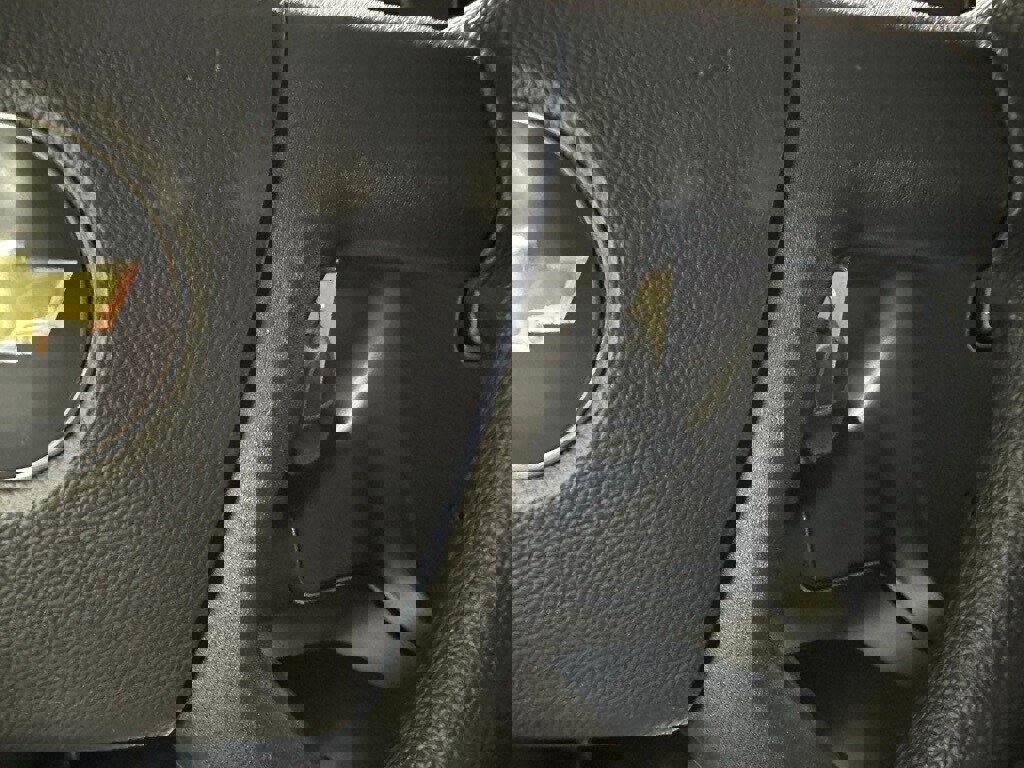 Used 2025 Chevrolet Express 3500 LT w/ LT Preferred Equipment Group image 21