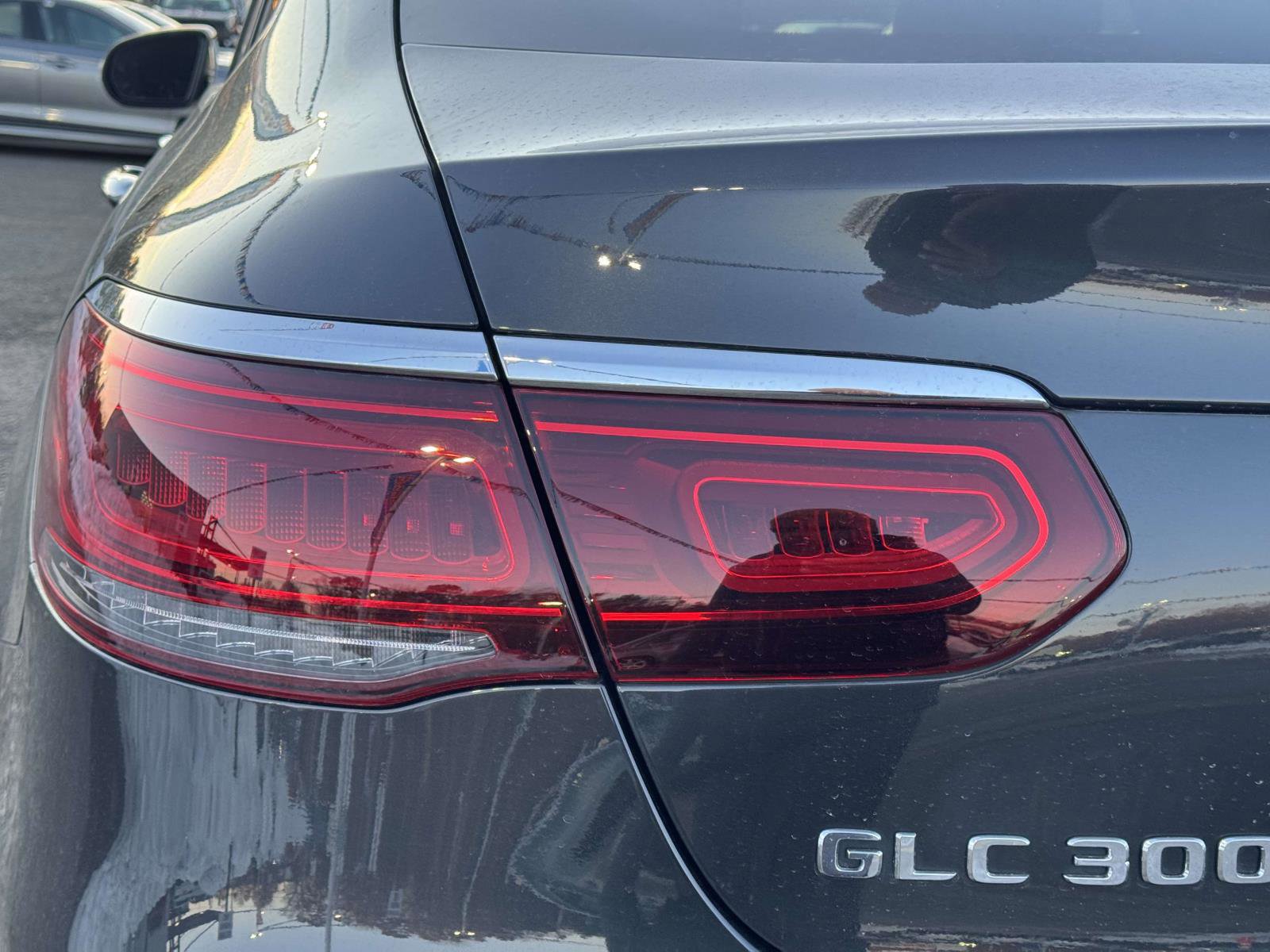 Used 2022 Mercedes-Benz GLC 300 4MATIC Coupe image 8