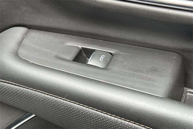 Used 2024 Chevrolet Tahoe Premier image 23