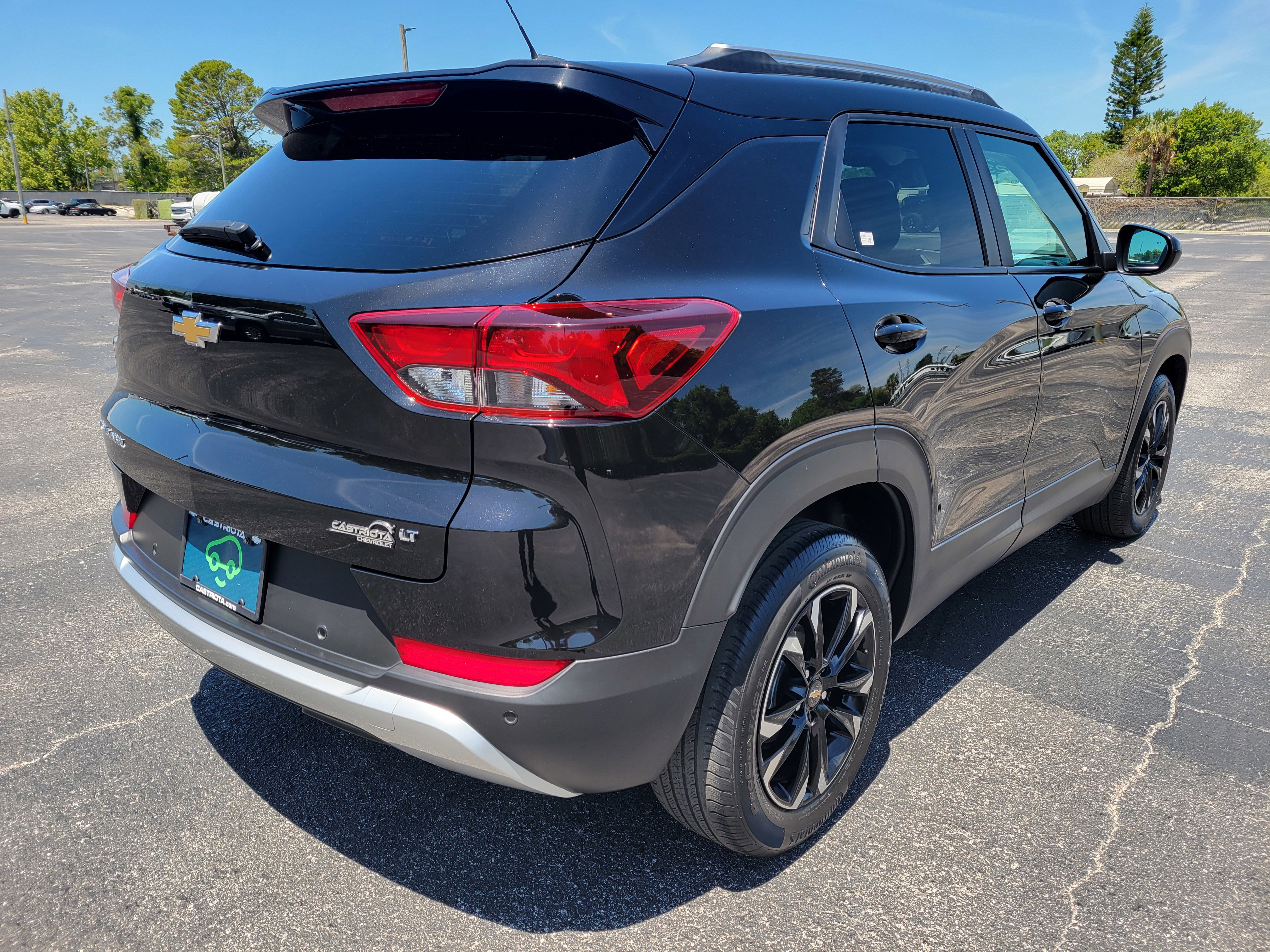 Certified 2023 Chevrolet TrailBlazer LT w/ Convenience Package FWD image 5