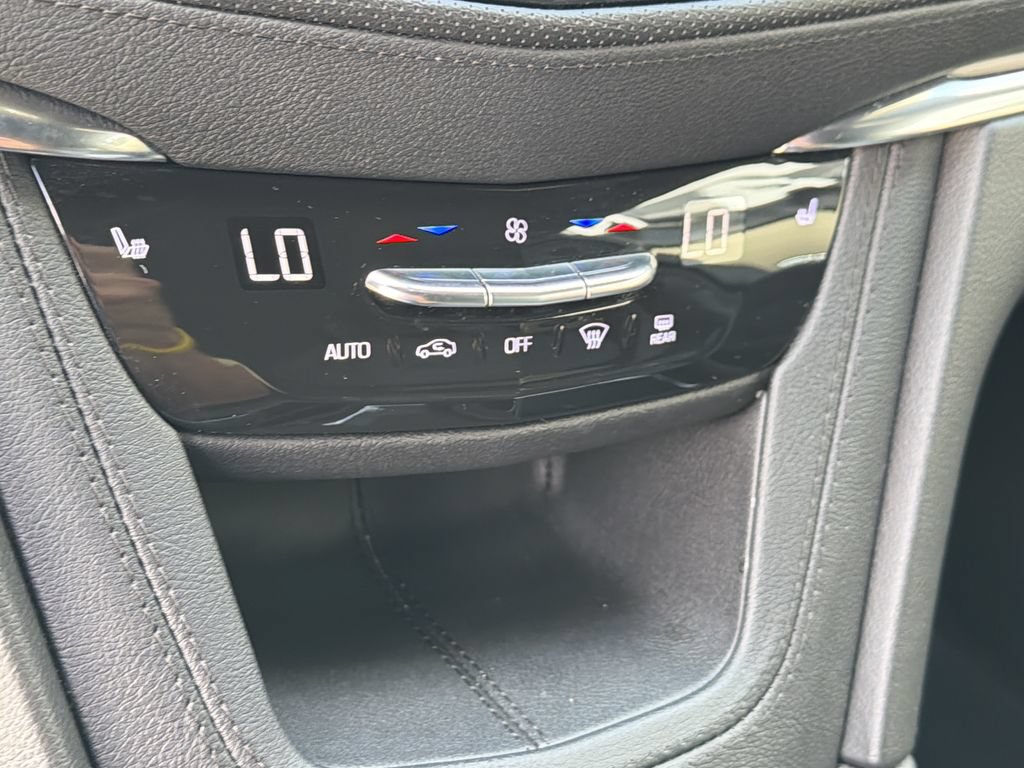 Certified 2023 Cadillac XT5 Luxury FWD image 26