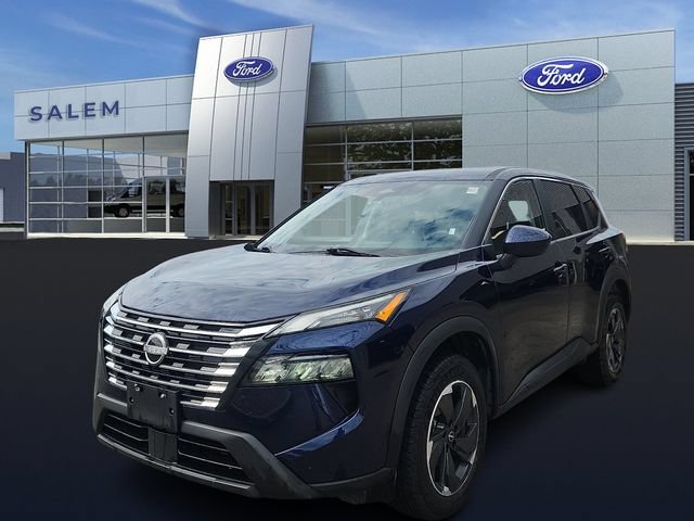 Used 2024 Nissan Rogue SV AWD/4WD image 6