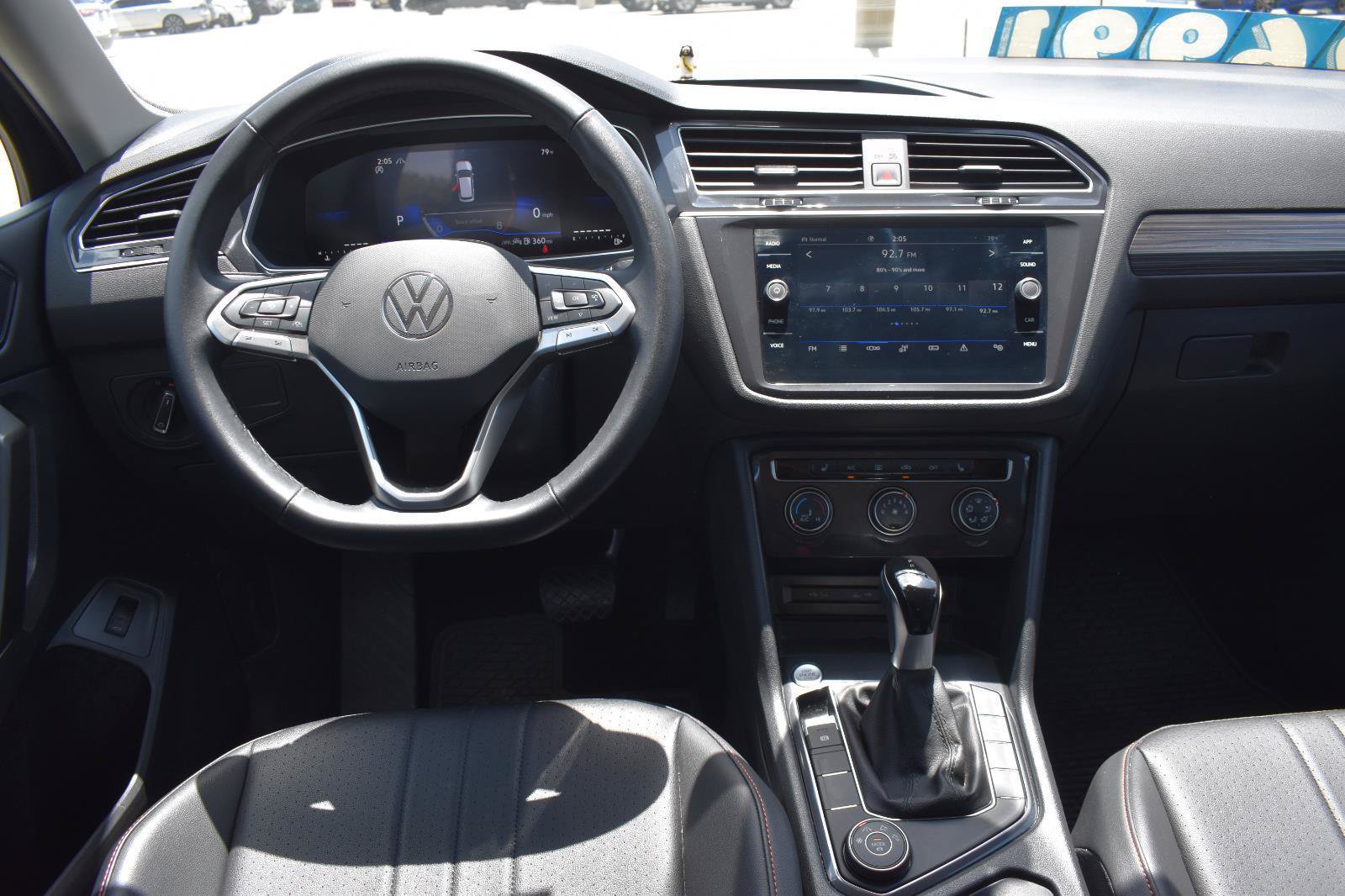 Used 2024 Volkswagen Tiguan Wolfsburg Edition AWD/4WD image 20