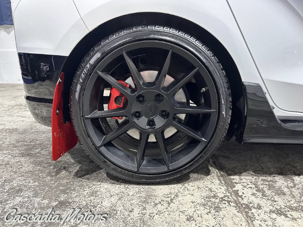 Used 2022 Hyundai Veloster N FWD image 29