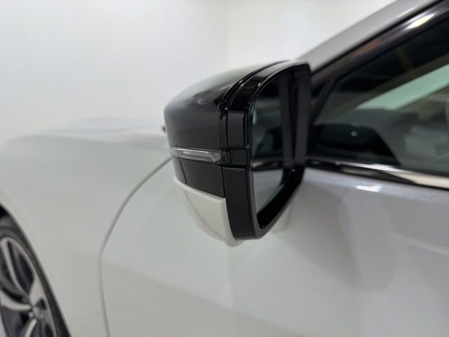 Certified 2025 Acura TLX w/ Technology Package FWD image 9