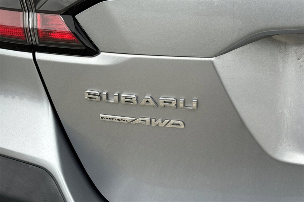 Used 2024 Subaru Outback Limited image 8