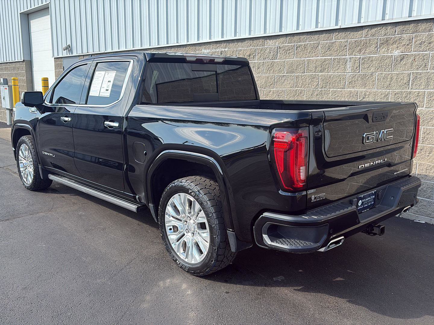 Used 2020 GMC Sierra 1500 Denali w/ Denali Ultimate Package AWD/4WD image 33