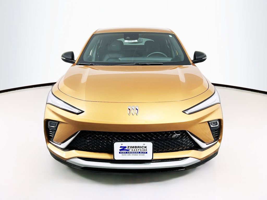 Used 2024 Buick Envista Sport Touring w/ Convenience I Package image 2