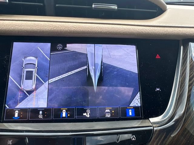 Used 2024 Cadillac XT6 Premium Luxury w/ Platinum Package FWD image 19